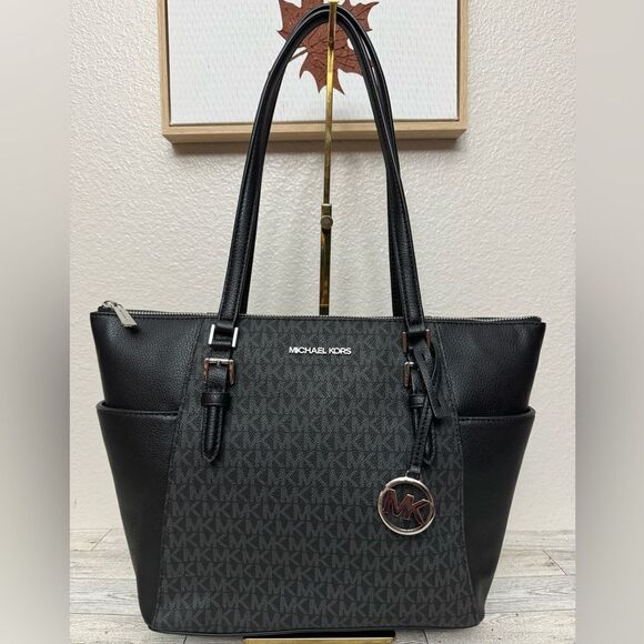 Michael Kors Charlotte Black Large Tote NWT - Picture 1 of 14